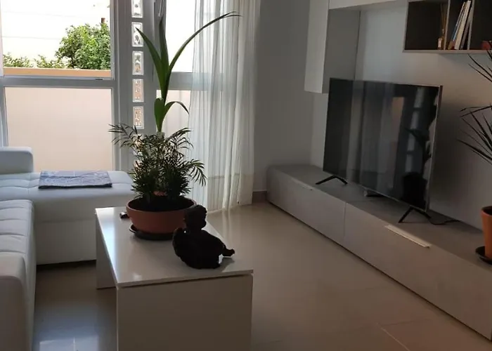 Apartamento 2 *